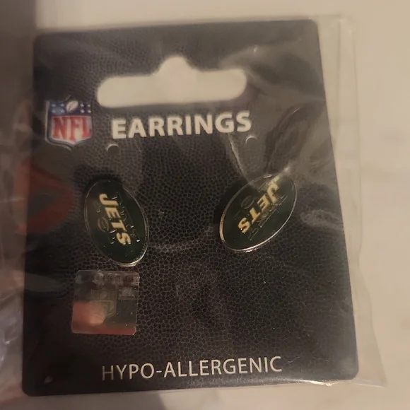 NFL Jets Green and White Hypo-Allergenic Earrings - Picture 1 of 1
